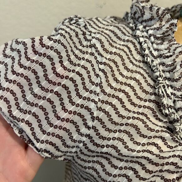 Gap White Brown Circle Polka Dot  Ruffle Stripe Blouse sz S - Picture 7 of 11